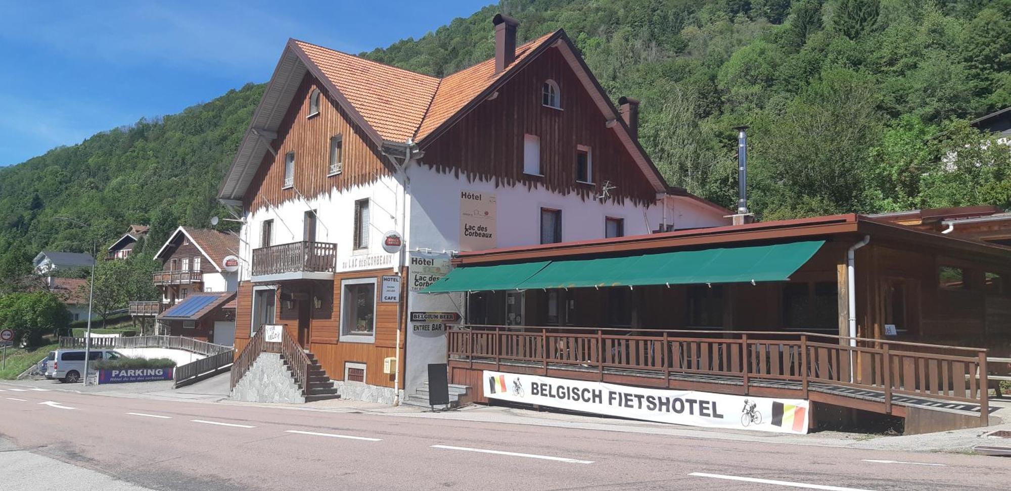 Hotel Du Lac Des Corbeaux ラ・ブレス エクステリア 写真