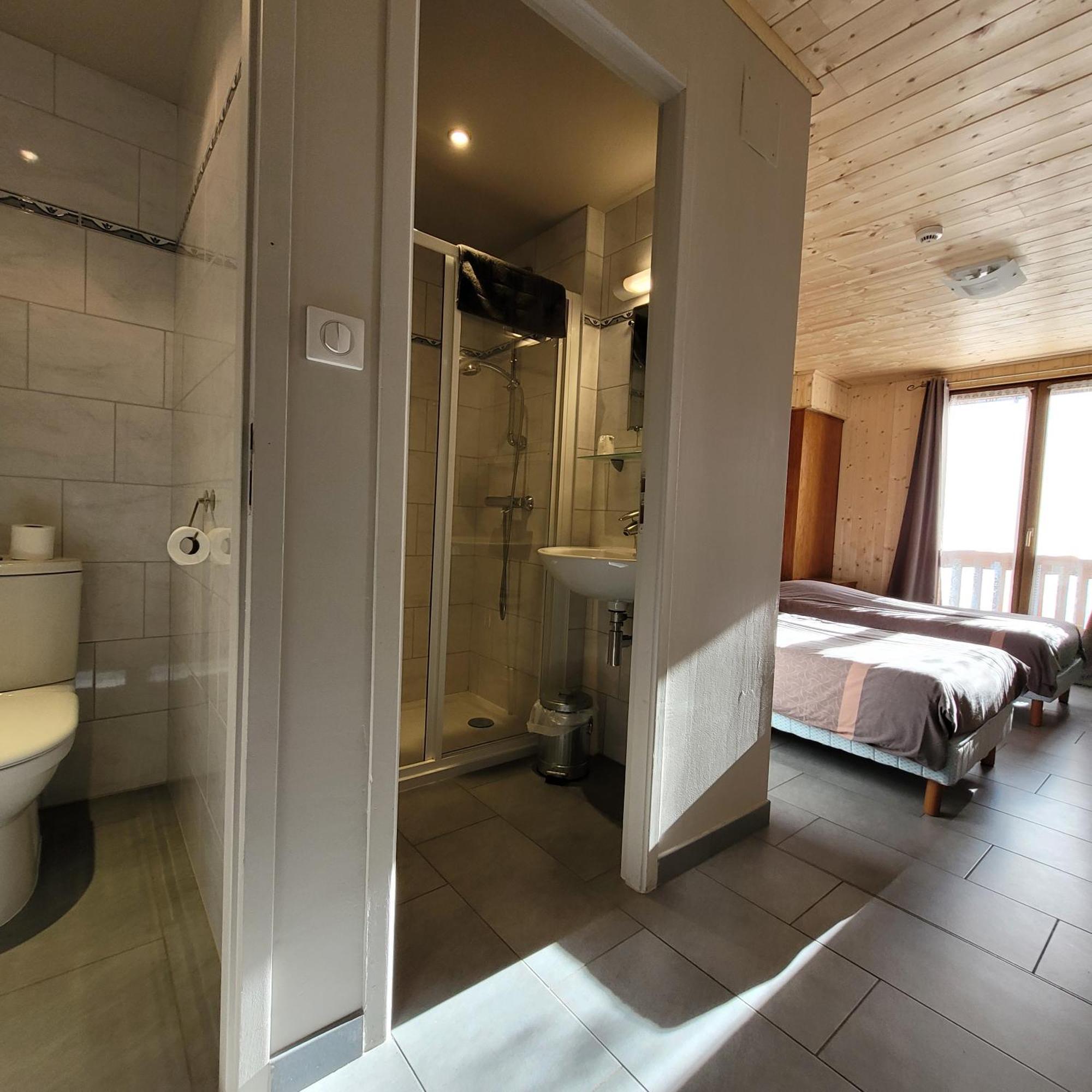 Hotel Du Lac Des Corbeaux ラ・ブレス エクステリア 写真