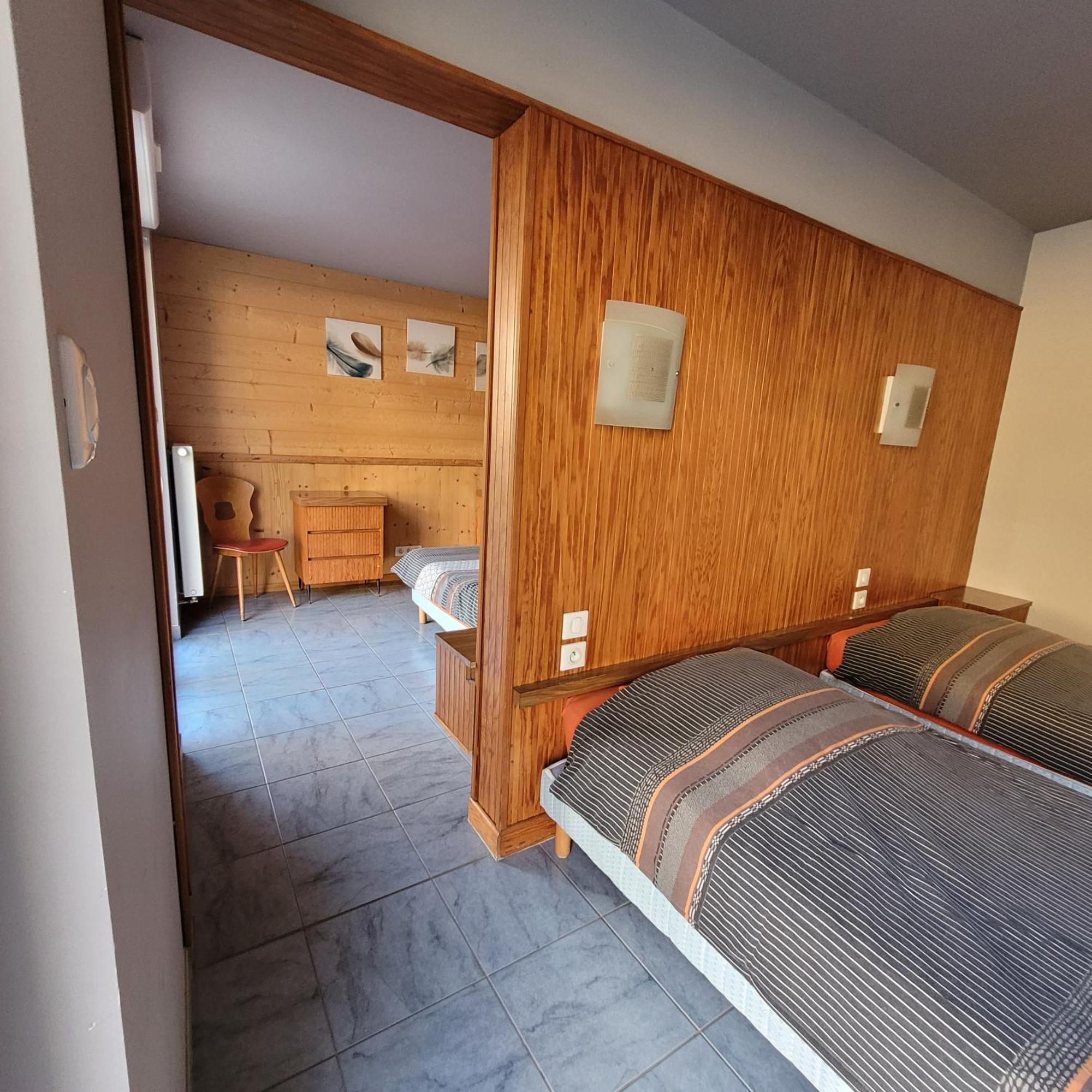 Hotel Du Lac Des Corbeaux ラ・ブレス エクステリア 写真